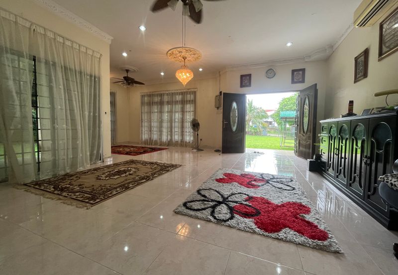 Tanah Luas Rumah Sesebuah Setingkat Kampung Batu Rembau