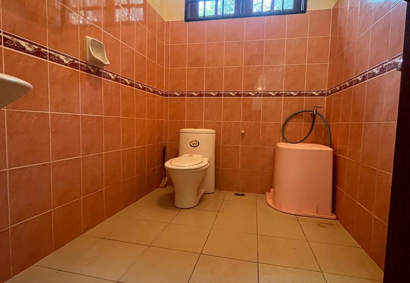 Tanah Luas Rumah Sesebuah Setingkat Kampung Batu Rembau