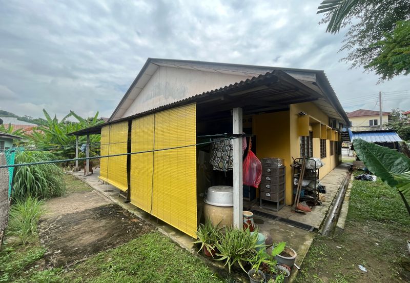 Kampung Malaysia Tambahan
