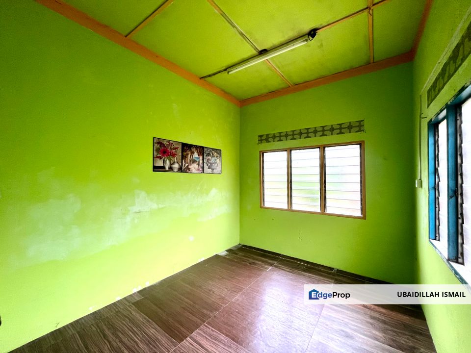 Rumah sesebuah setingkat @ Kampung Malaysia Tambahan Sungai Besi Kuala Lumpur, Kuala Lumpur, Sungai Besi