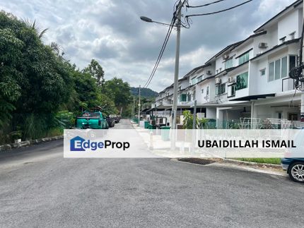 Rumah Cantik Kantan Permai Townhouse 3 Bilik Taman Kantan Permai Kajang, Selangor, Kajang