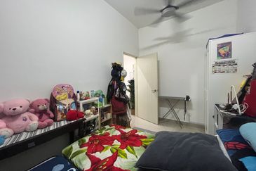 Rumah Cantik Kantan Permai Townhouse 3 Bilik Taman Kantan Permai Kajang