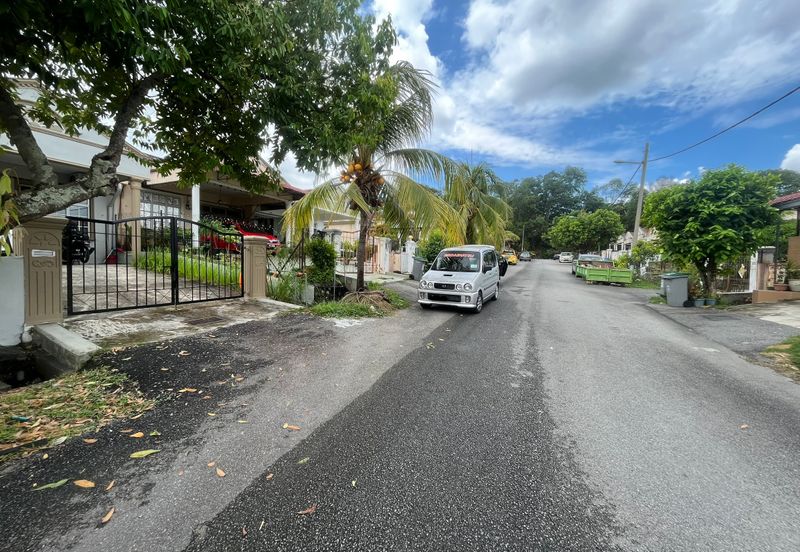 Taman Desa Cempaka 3