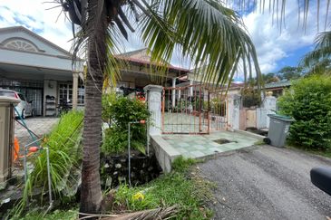 Taman Desa Cempaka 3