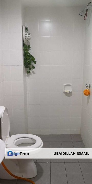 GATED & GUARDED Rumah Teres Corner Lot Taman Kayangan Pelangi Heights, Negeri Sembilan, Mantin