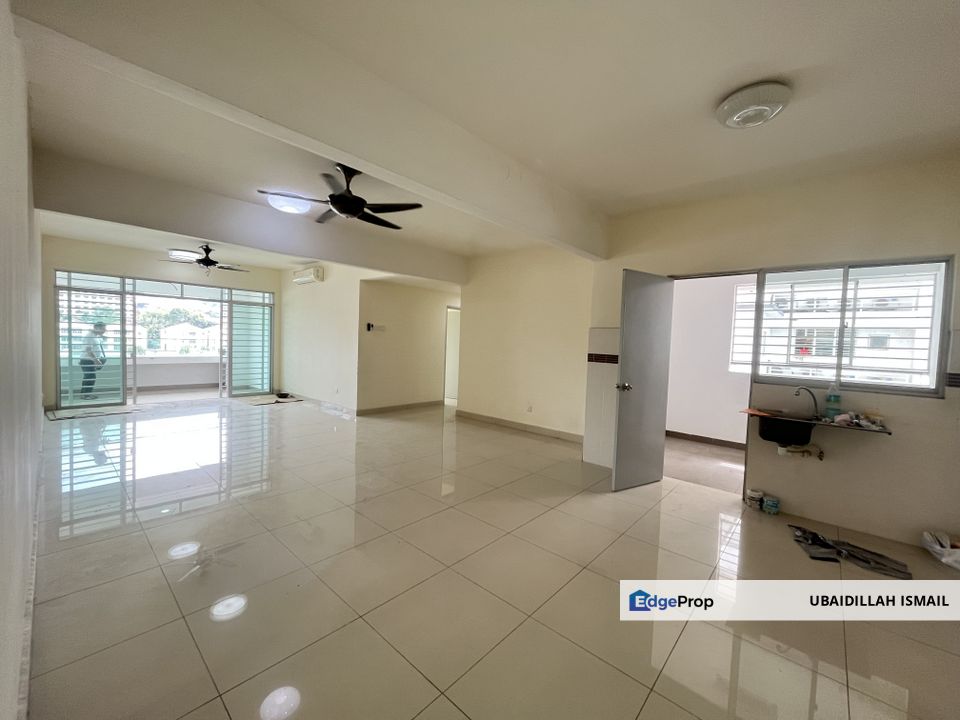 Bigger Size Tiara Parkhome Condominium Taman Bukit Ria Kajang, Selangor, Kajang