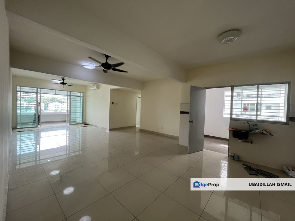 Bigger Size Tiara Parkhome Condominium Taman Bukit Ria Kajang, Selangor, Kajang