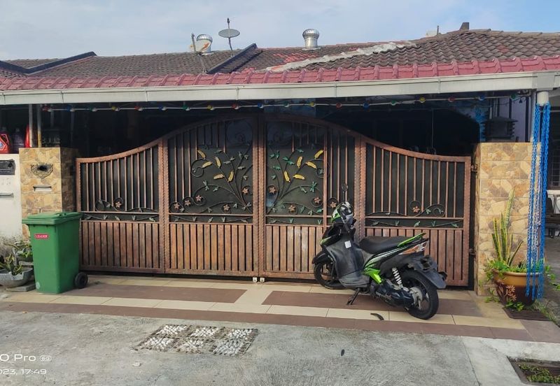 Rumah Teres Setingkat 3 Bilik Taman Muhibbah Kajang