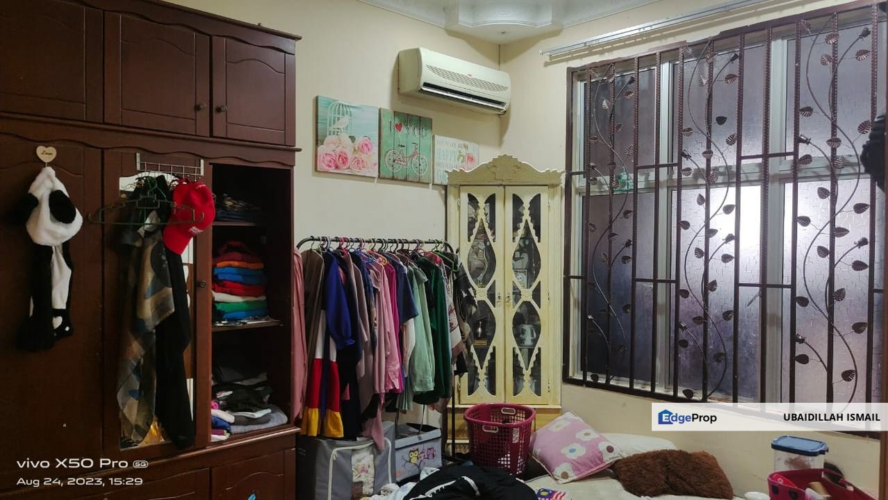 Rumah Teres Setingkat 3 Bilik Taman Muhibbah Kajang, Selangor, Kajang