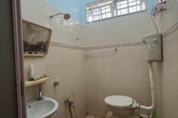 Taman Mawar Chicha Kubang Kerian Rumah Banglo Setingkat Freehold