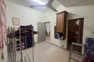 Taman Mawar Chicha Kubang Kerian Rumah Banglo Setingkat Freehold