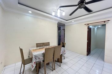 Pangsapuri Baiduri, Bandar Tasik Kesuma