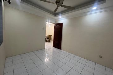 Pangsapuri Baiduri, Bandar Tasik Kesuma