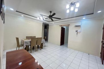 Pangsapuri Baiduri, Bandar Tasik Kesuma