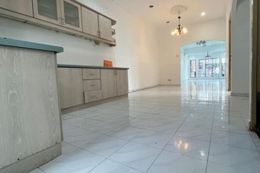 Seksyen 18, Shah Alam