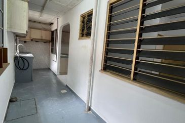 Seksyen 18, Shah Alam