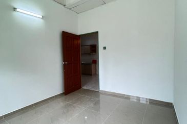 Seksyen 18, Shah Alam