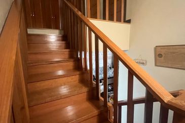 Rumah Teres 2 Tingkat Lot Tepi Taman Melawati Kuala Lumpur Untuk Dijual