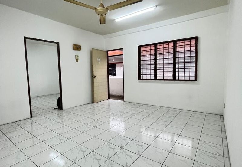 Pangsapuri Baiduri, Bandar Tasik Kesuma