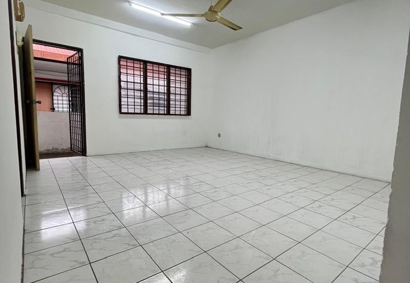 Pangsapuri Baiduri, Bandar Tasik Kesuma