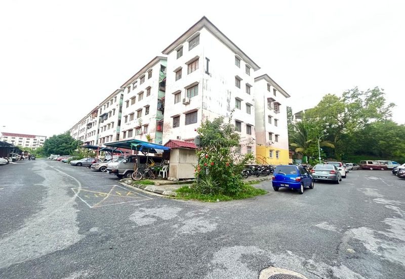 Pangsapuri Baiduri, Bandar Tasik Kesuma