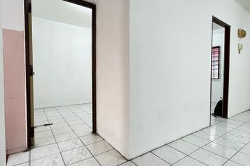 Pangsapuri Baiduri, Bandar Tasik Kesuma