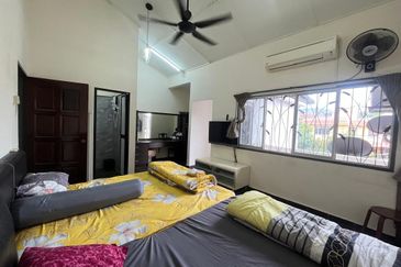 Jalan Bukit Cantik 2