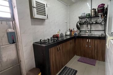 Jalan Bukit Cantik 2