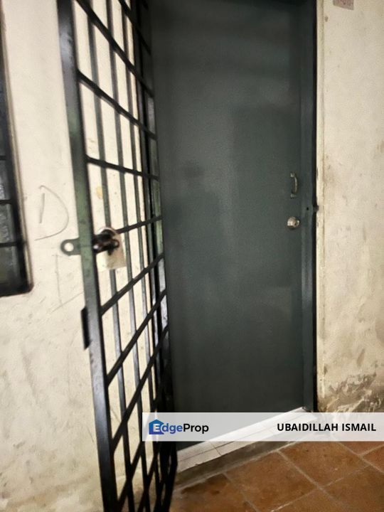 Rumah Murah Ground Floor Idaman Apartment Damansara Damai Petaling Jaya Untuk Dijual, Selangor, Damansara Damai