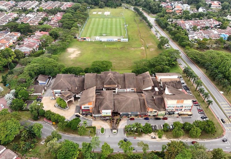 D`Bayu Bukit Jelutong