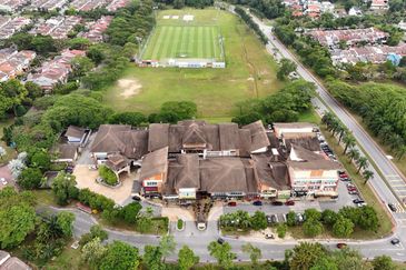 D`Bayu Bukit Jelutong