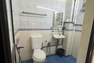 Jalan Bukit Cantik 2