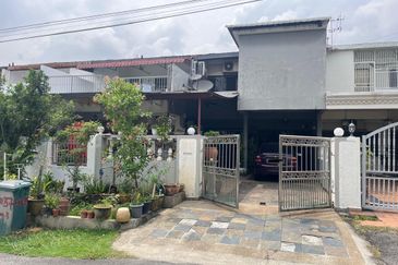 Jalan Bukit Cantik 2