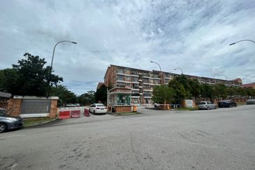 Villa Court @ Goodview Height