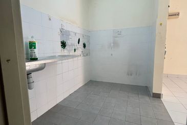 Villa Court @ Goodview Height