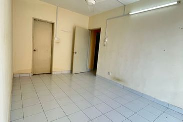 Villa Court @ Goodview Height