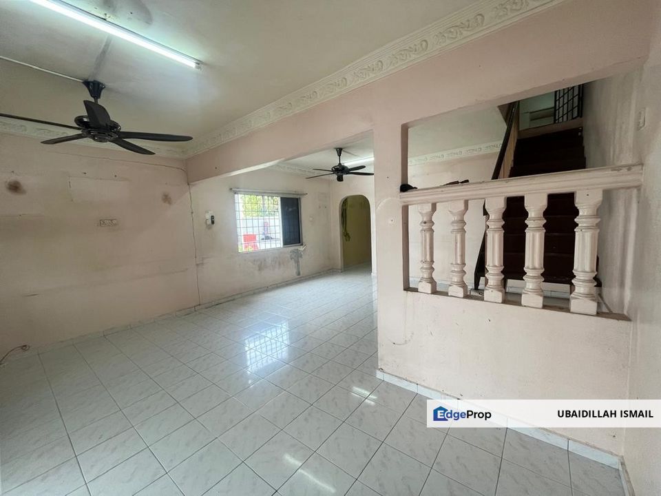 Sebelah Surau Rumah Teres Tepi 2 Tingkat @ Desa Sri Jenaris Kajang Untuk Dijual, Selangor, Kajang