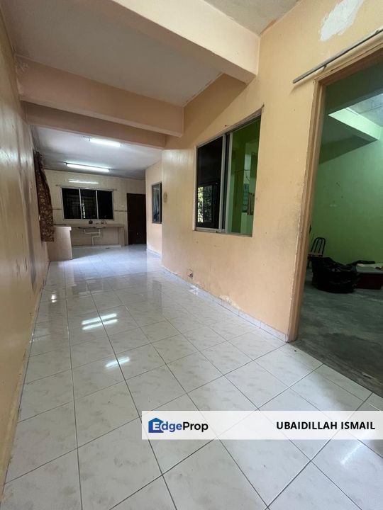 Sebelah Surau Rumah Teres Tepi 2 Tingkat @ Desa Sri Jenaris Kajang Untuk Dijual, Selangor, Kajang