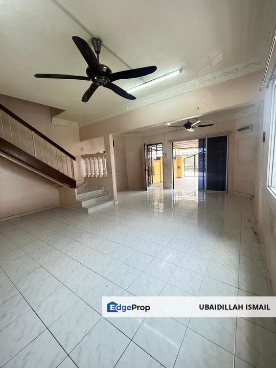 Sebelah Surau Rumah Teres Tepi 2 Tingkat @ Desa Sri Jenaris Kajang Untuk Dijual, Selangor, Kajang