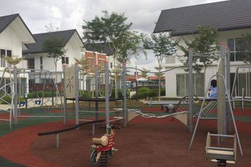 Apartment Tijani Raja Dewa Unit 3 Bilik Kota Bharu