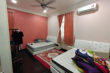 Rumah Banglo Mewah Kg Morak Tumpat Tepi Jalan Utama 