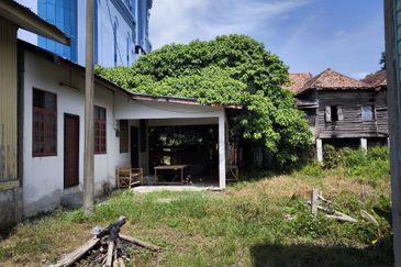 Tanah Lot Banglo Besar Seksyen 26 Bandar Kota Bharu Off Jalan Tok Guru