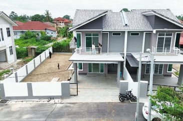 Rumah Semi-D Mewah 2 Tingkat di Tapang, Kota Bharu