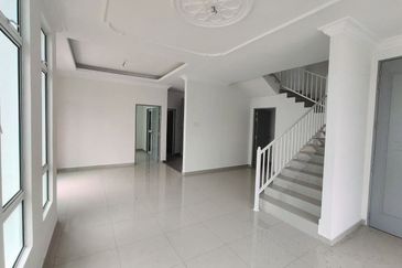 Rumah Semi-D Mewah 2 Tingkat di Tapang, Kota Bharu