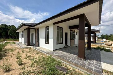 Rumah Semi-D Setingkat Kg Hutan Pasir, Ketereh, Kota Bharu, Kelantan