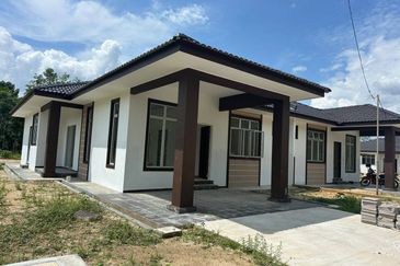 Rumah Semi-D Setingkat Kg Hutan Pasir, Ketereh, Kota Bharu, Kelantan