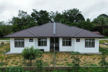 Rumah Semi-D Setingkat Kg Hutan Pasir, Ketereh, Kota Bharu, Kelantan