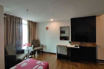 [ Bellow Market Value ] 1 Unit Apartment Service Kota Bharu City Point, Kota Bharu