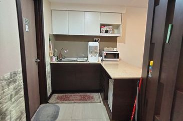 [ Bellow Market Value ] 1 Unit Apartment Service Kota Bharu City Point, Kota Bharu