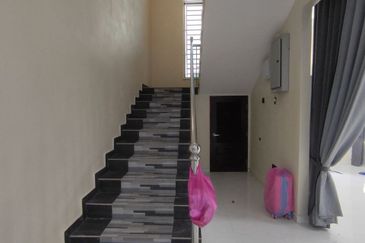 [Dekat Masjid & Tanah Luas 13,810 kps] Rumah Banglo Besar & Mewah Bunut Sarang Burung, Wakaf Bharu